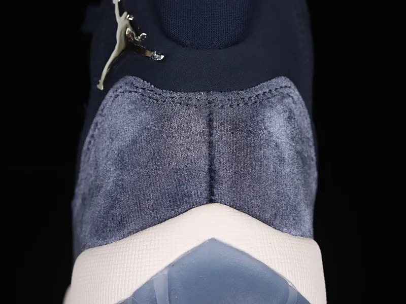 All categories Air Jordan Jordan series basketball shoes Air Jordan 11 pure original version Air Jordan 11 Velvet "Midnight Navy" AJ11 Joe 11 midnight blue AR0715-441